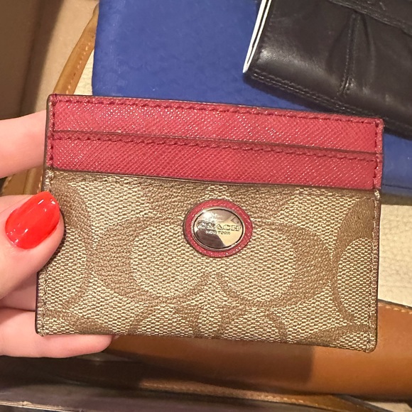 Coach Accessories - Fuscia/tan Coach logo card holder